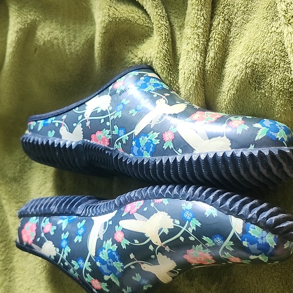 Western chief clogs size 7 - Picture 5 of 6